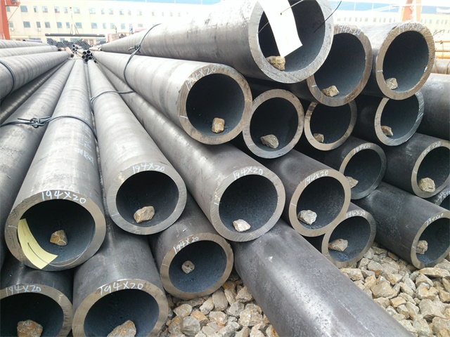 镶黄12Cr1MovG合金无缝钢管